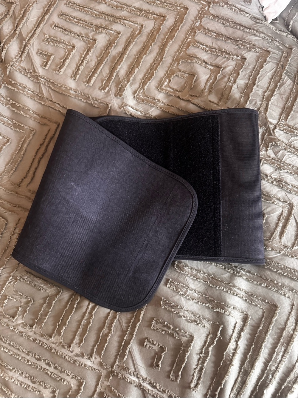 Belly Bandit Original Postpartum Belly Wrap Binder Black Size M Medium - Picture 3 of 5